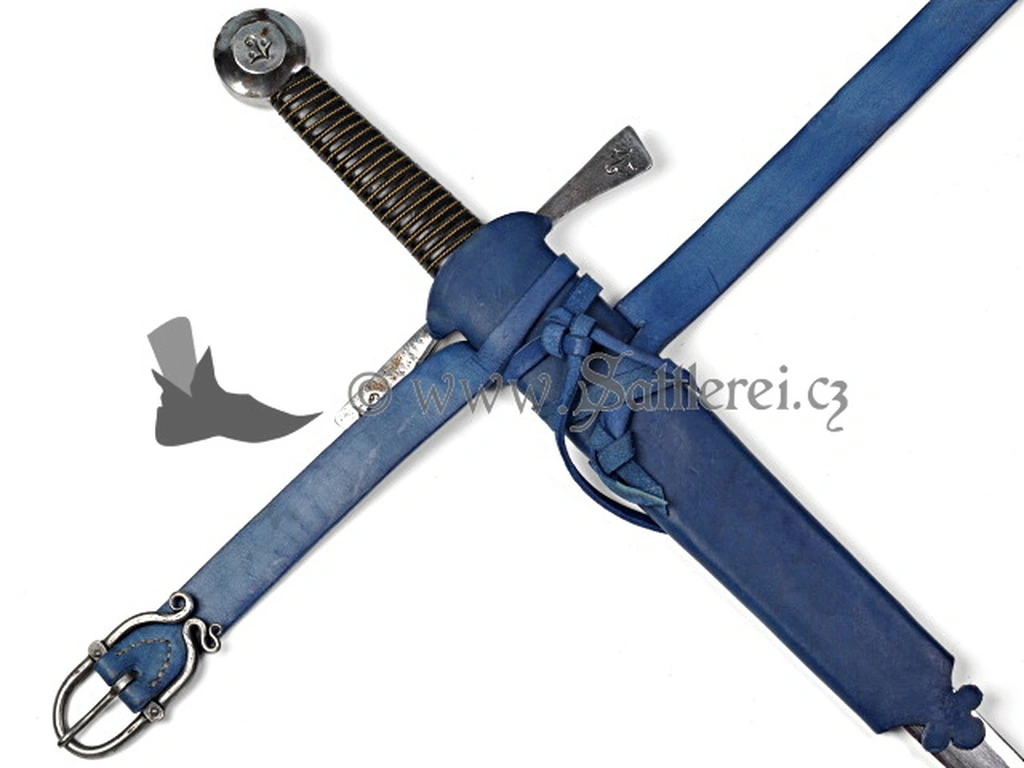 Krátká pochva na meč s opaskem Opasek ručně šitý s kovanou přezkou