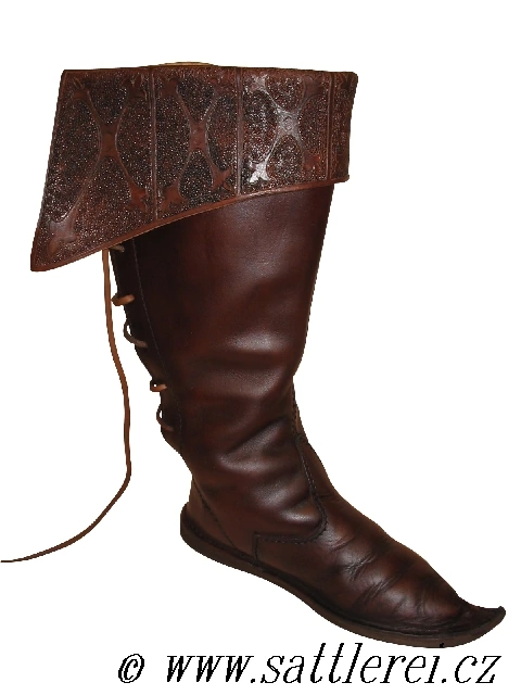 Gotické boty pro rytíře  